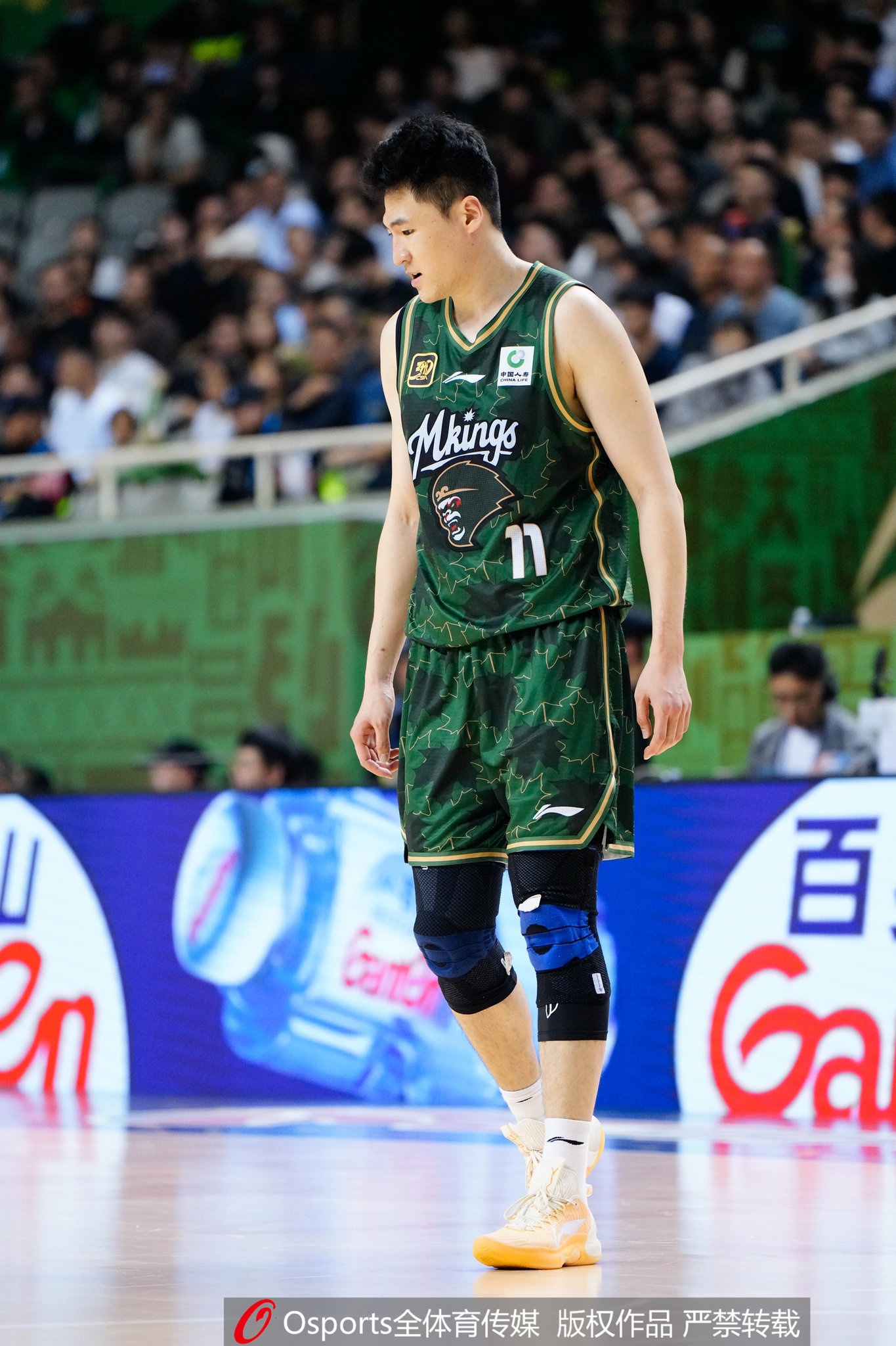 赵柏清拒同曦150万顶薪 转投日本B联赛税后40万美元 赵柏清拒同曦150万顶薪 转投日本B联赛税后40万美元